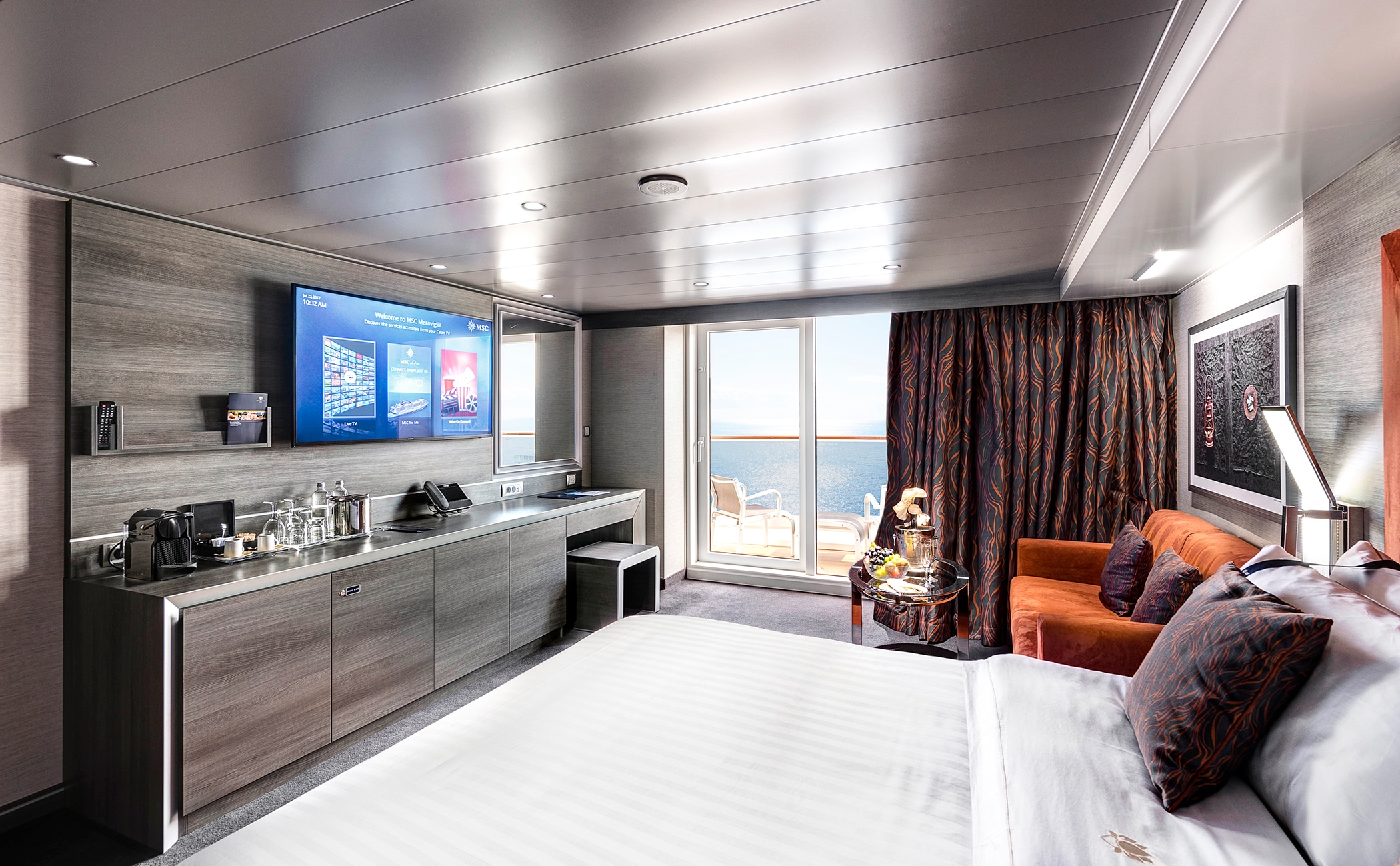 MSC Grandiosa Cabin: Yacht Club Deluxe Suite 13